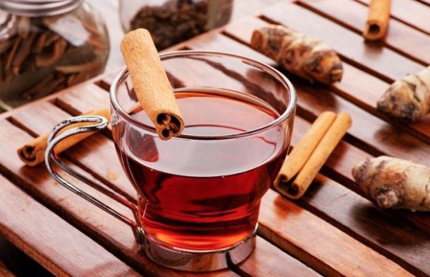 آشنایی با خواص بی‌نظیر عرق دارچین