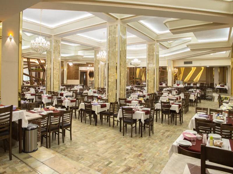 معرفی رستوران های هتل پتروشیمی تبریز 1 هتل پتروشیمی تبریز